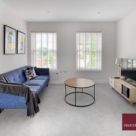 Eton, Windsor - 1 Bedroom First Floor Apartment - Parking Luaran gambar